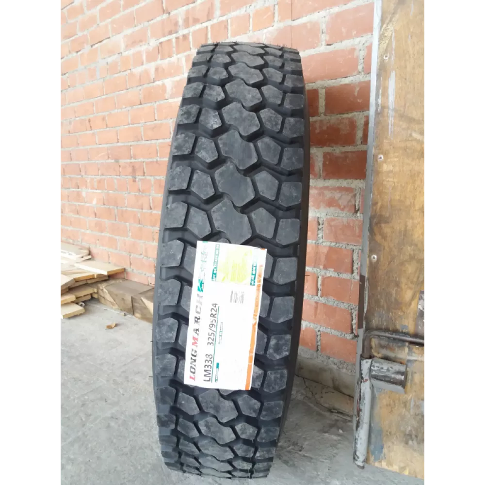 Грузовая шина 325/95 R24 Long March LM-338 22PR в Новоуральске