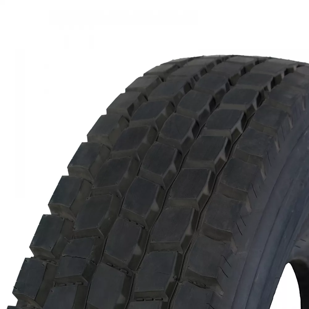  Грузовая шина Blackhawk BAR26 235/75 R17,5 143/141J, Рулевая ось  в Новоуральске