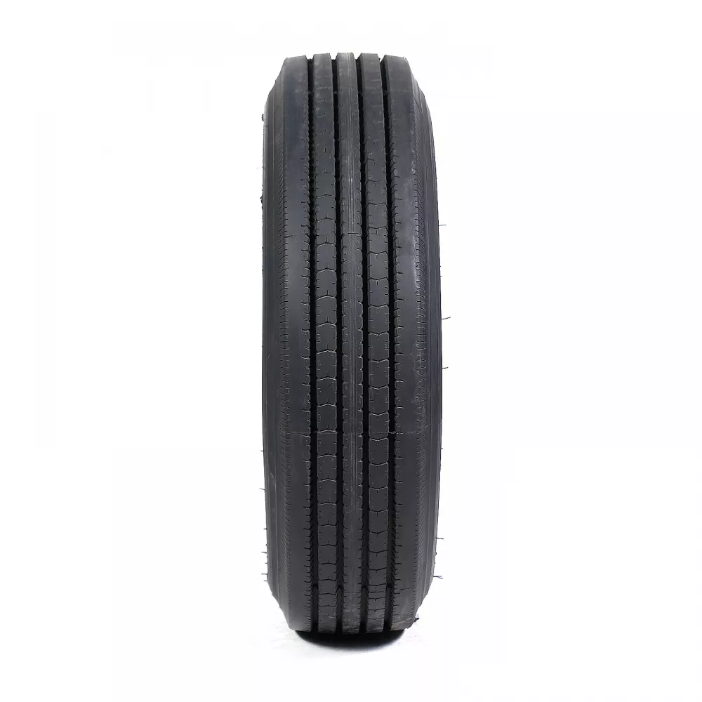 Грузовая шина 215/75 R17,5 Long March LM-216 16PR в Новоуральске