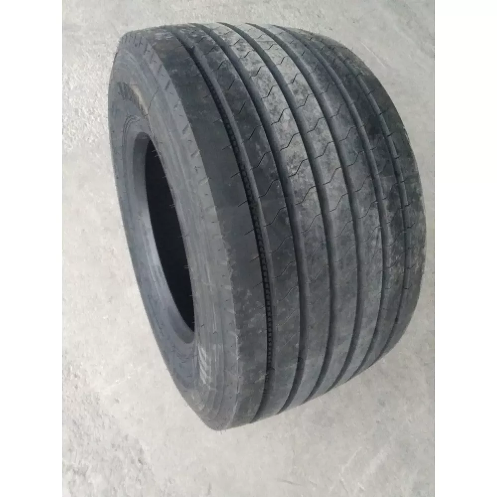 Грузовая шина 445/45 R19,5 Long March LM-168 20PR  в Новоуральске