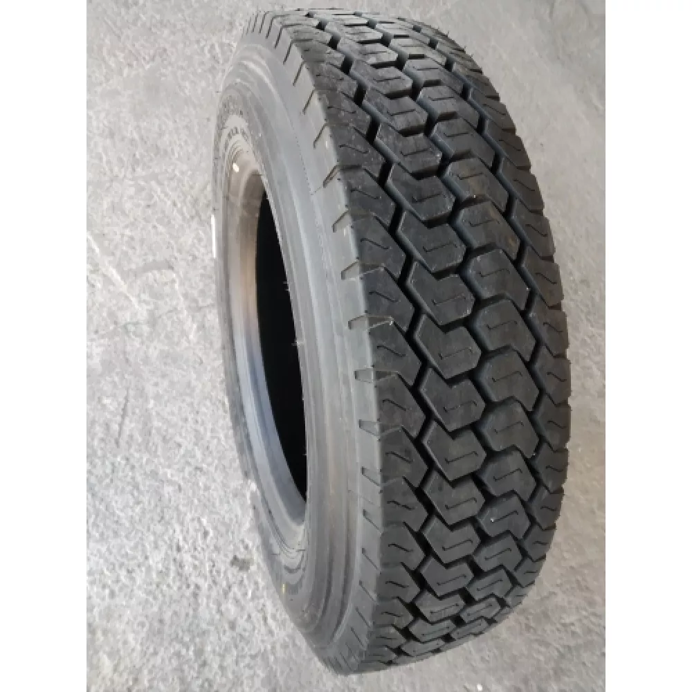 Грузовая шина 215/75 R17,5 Long March LM-508 16PR в Новоуральске