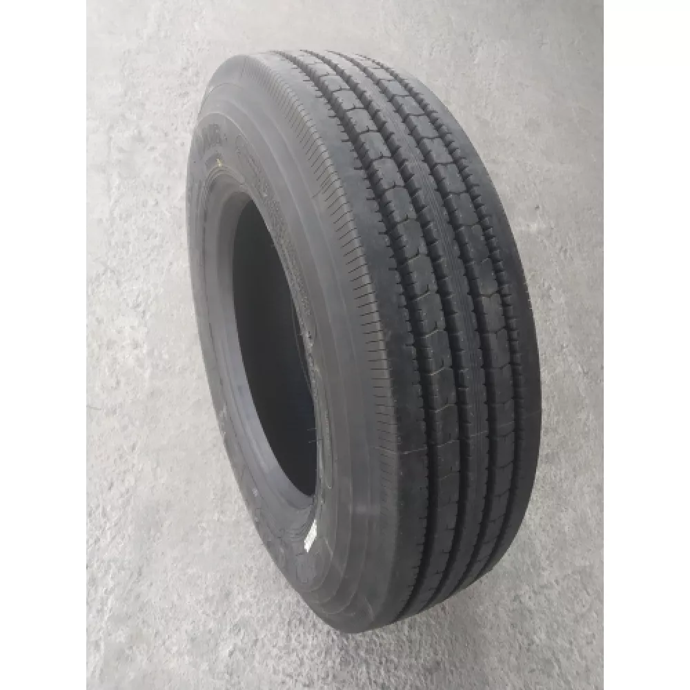 Грузовая шина 215/75 R17,5 Long March LM-216 16PR в Новоуральске