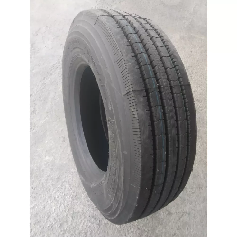 Грузовая шина 235/75 R17,5 Long March LM-216 18PR в Новоуральске