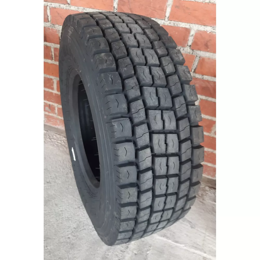 Грузовая шина 305/70 R19,5 Long March LM-329 18PR в Новоуральске