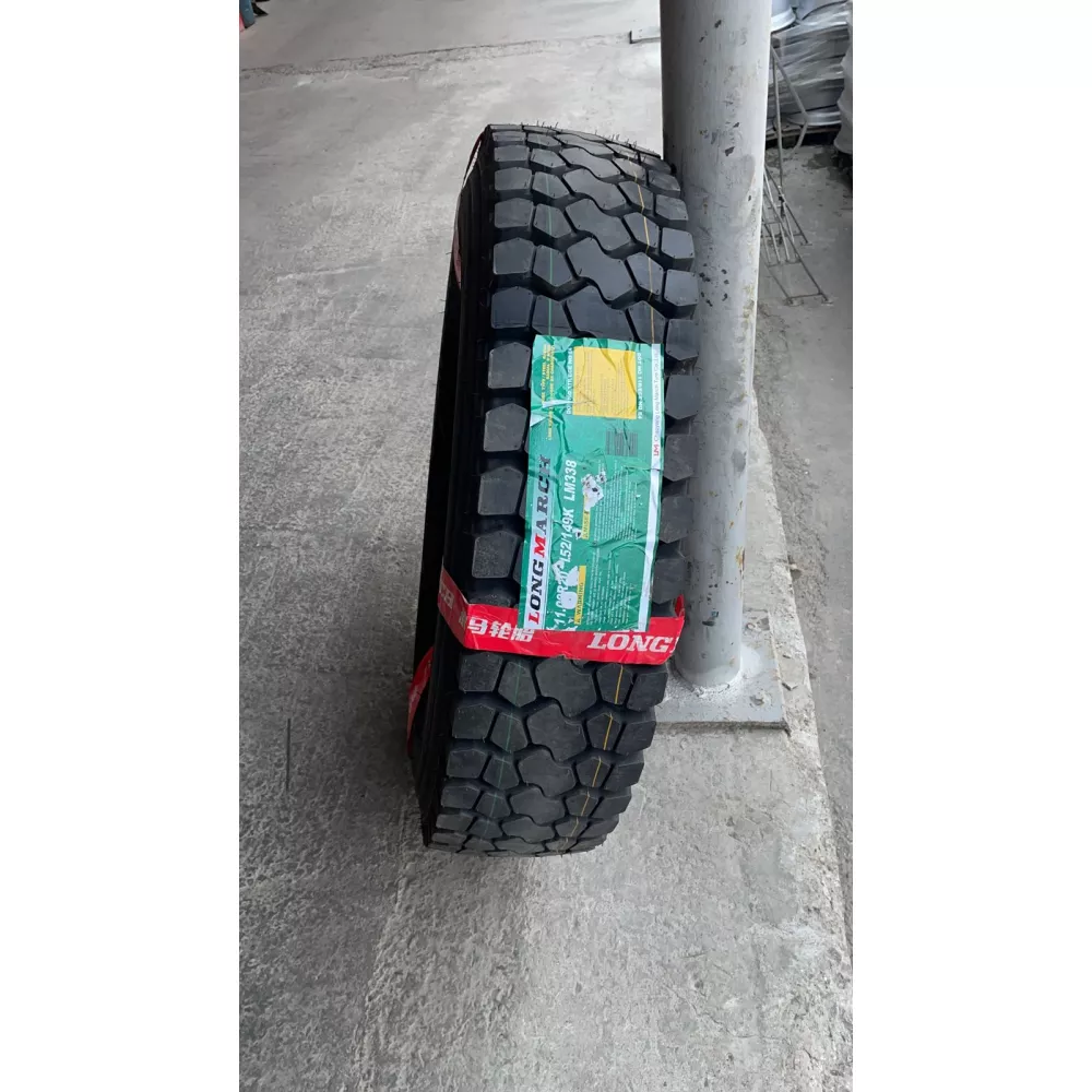 Грузовая шина 11,00 R20 Long March LM-338 18PR в Новоуральске