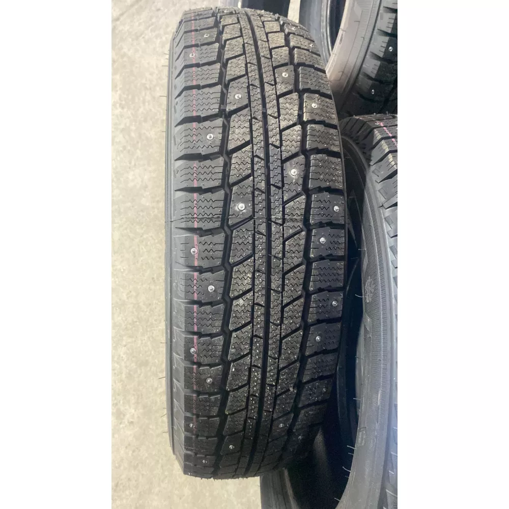 Грузовая шина 185/75 R16 Triangle LS-01  8PR шипы в Новоуральске